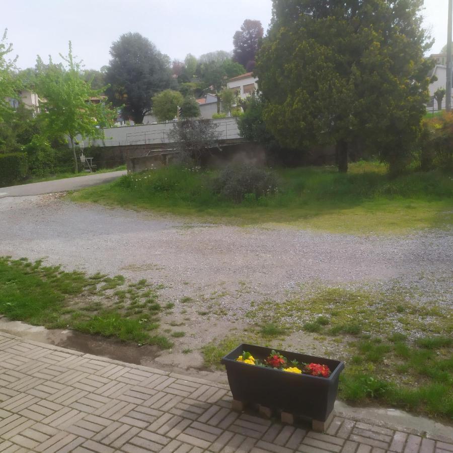 La Quiete Hotel Senna Comasco Buitenkant foto