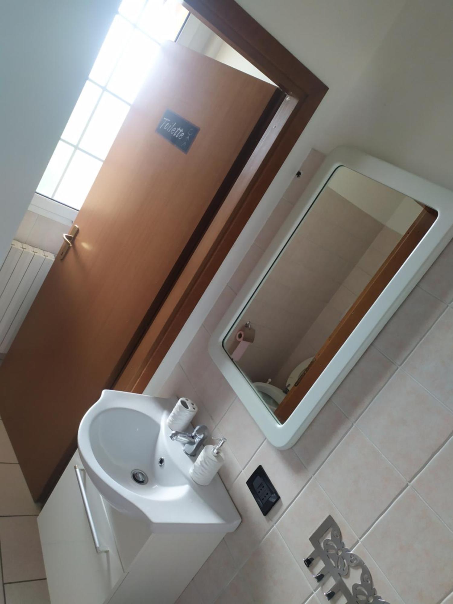La Quiete Hotel Senna Comasco Kamer foto